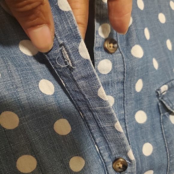 BDG Polka Dot Denim Button Down Shirt Blue and White Size S - Picture 6 of 9